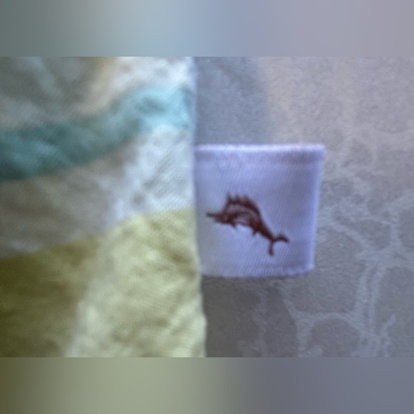 Tommy Bahama | little boys plaid button up shirt. Size: 6 - Picture 6 of 11